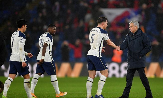 🙄经纪人 ：03年运作C罗350万欧加盟切尔西遭拒绝