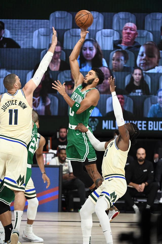 媒体和粉丝 媒体和粉丝