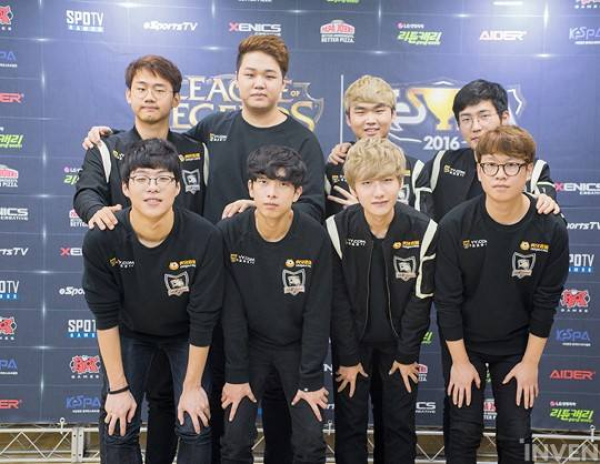 背景剖析 背景剖析